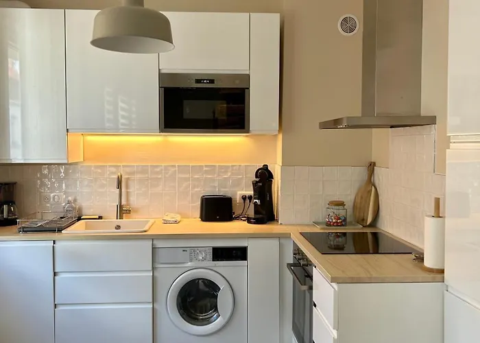 Appartement "Escapade A Malo" 4 A 6 Personnes 5 Mn A Pied De La Plage